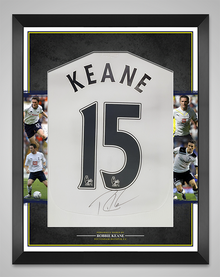  Robbie Keane Signed & Framed Tottenham Hotspur F.C Jersey SPURS AFTAL COA