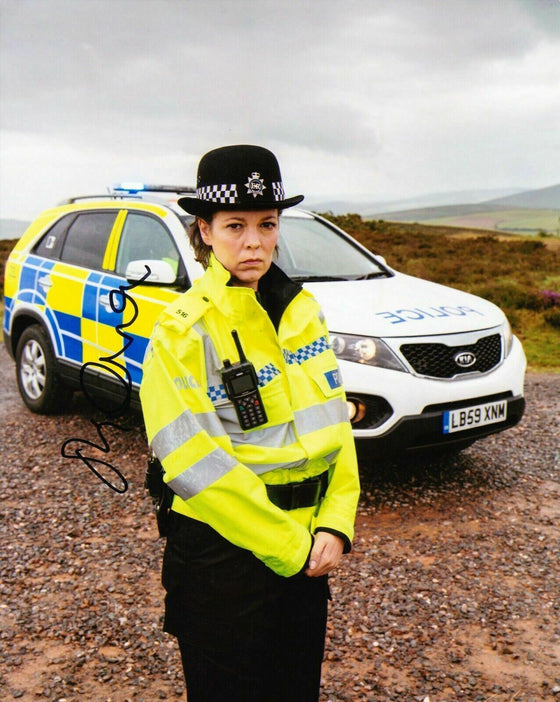 Olivia Colman SIGNED 10X8 Photo Broadchurch AFTAL COA (C)