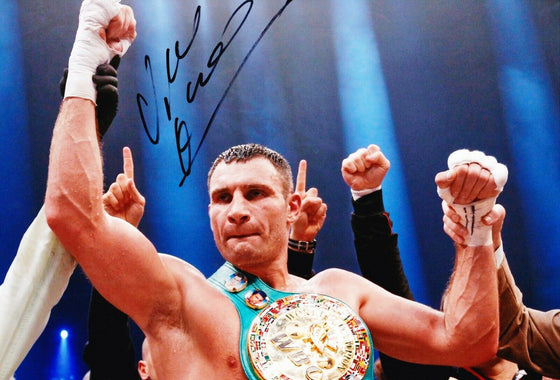 Vitali Klitschko Signed 12X8 Photo World Champion Boxer AFTAL COA (A)