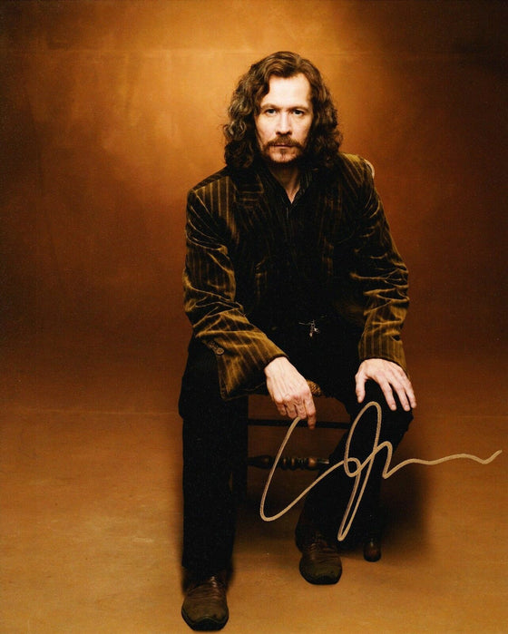 Gary Oldman SIGNED 10X8 Photo Sirius Black HARRY POTTER AFTAL COA (5597)