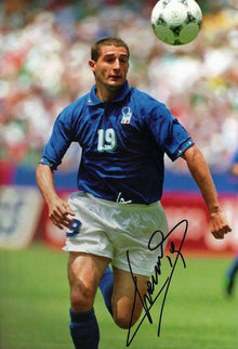  Daniele Massaro SIGNED 12X8 PHOTO A.C. Milan & Italy AFTAL COA (1708)