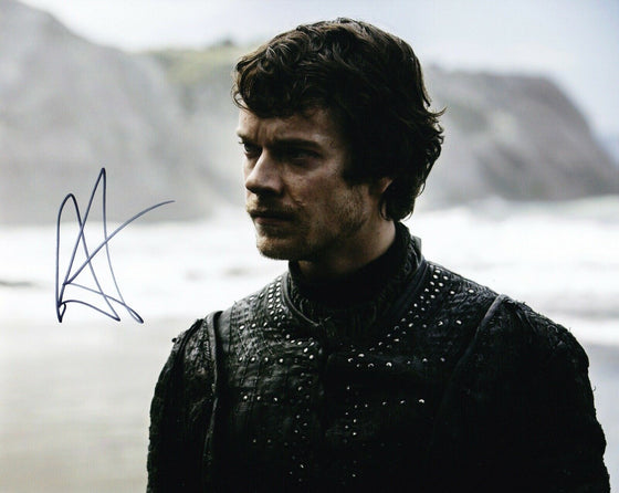 Alfie ALLEN Signed 10X8 Photo Game of Thrones Theon Greyjoy AFTAL COA (5585)