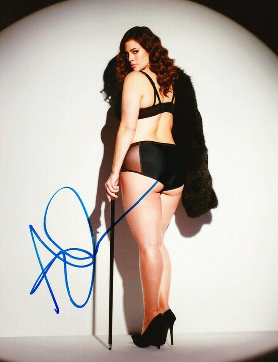 Ashley Graham Signed 10X8 Photo SEXY IMAGE AFTAL COA (5128)