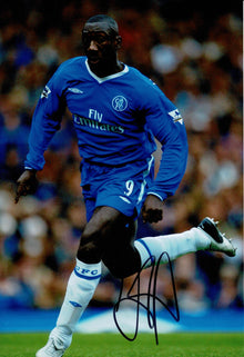  Jimmy Floyd Hasselbaink Signed 12X8 Chelsea F.C. Photo AFTAL COA (9032)