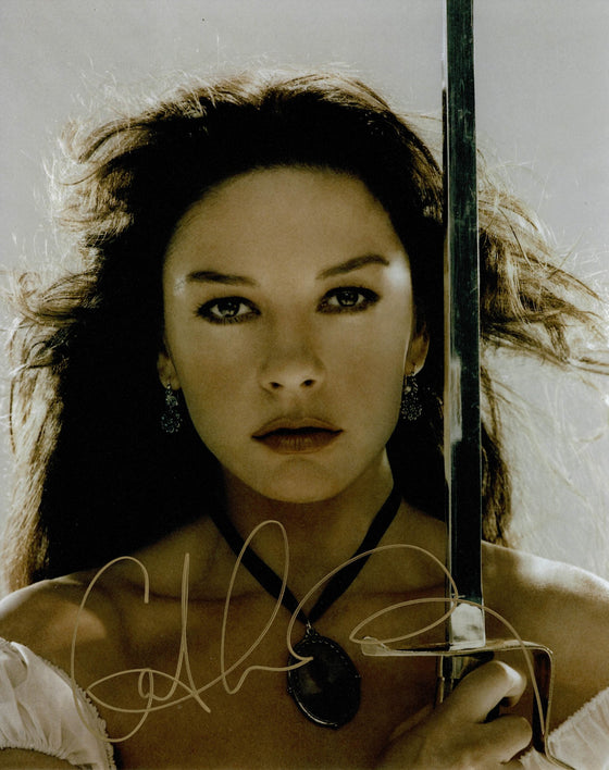 Catherine Zeta-Jones SIGNED 10X8 Photo The Legend of Zorro PSA AN53422 COA (7444